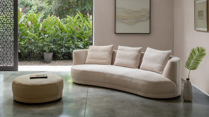 GIO Sofa by Zientte