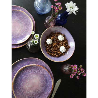 Elegant Violet Dinnerware