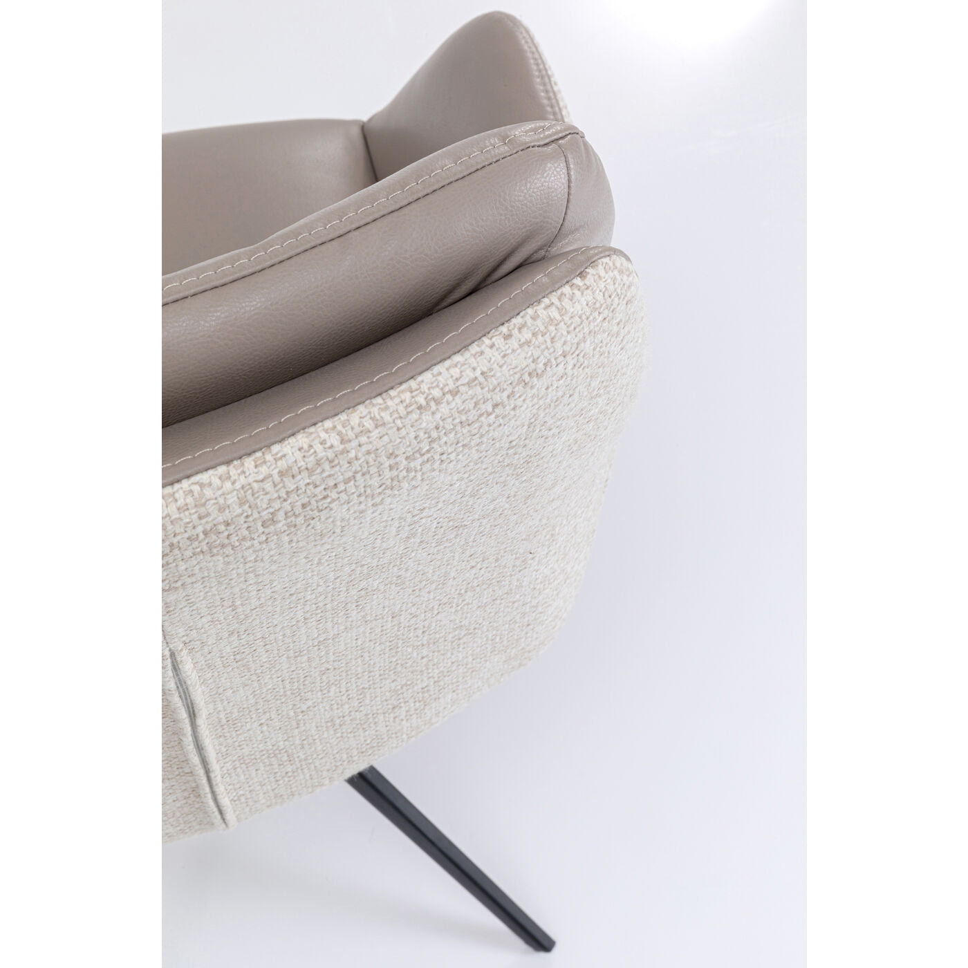 Swivel Chair Amira