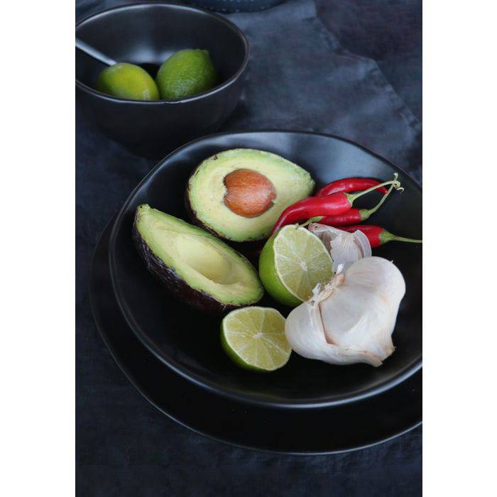 Plate Deep Organic Black Ø22cm - JULIA VENCE STORE